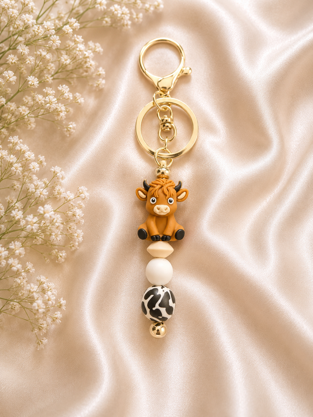 🐮 Highland Cow Beaded Keychain
