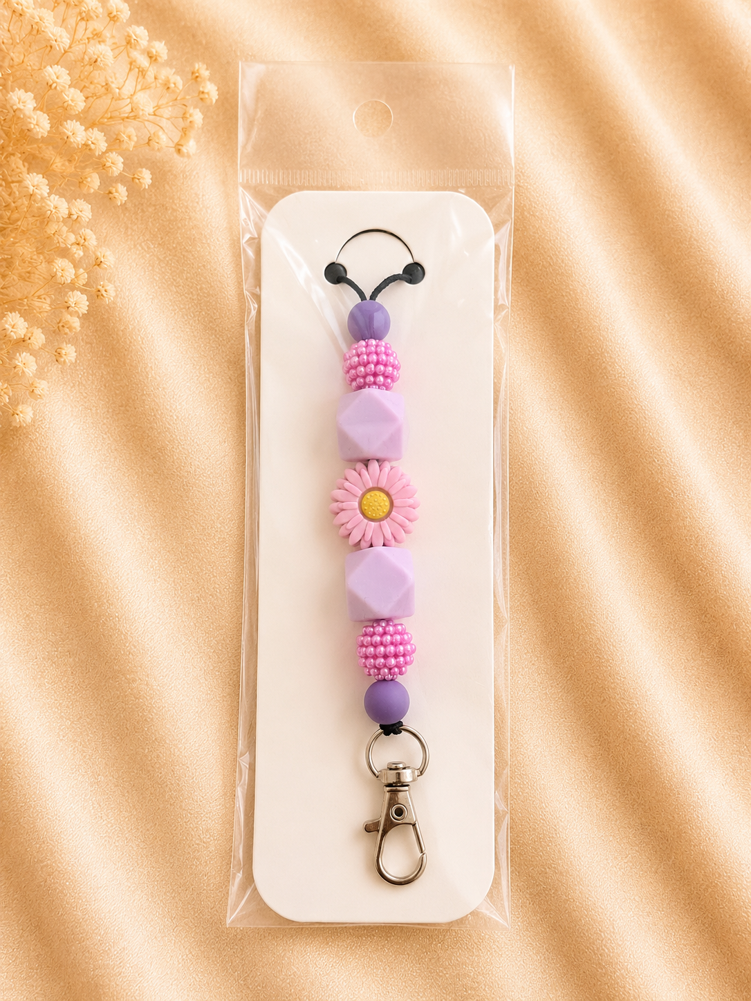 Lavender Daisy Beaded Lanyard
