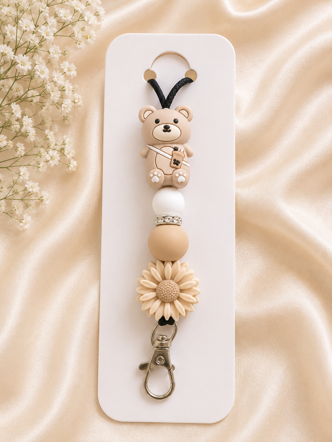 🧸 Neutral Teddy & Daisy Lanyard