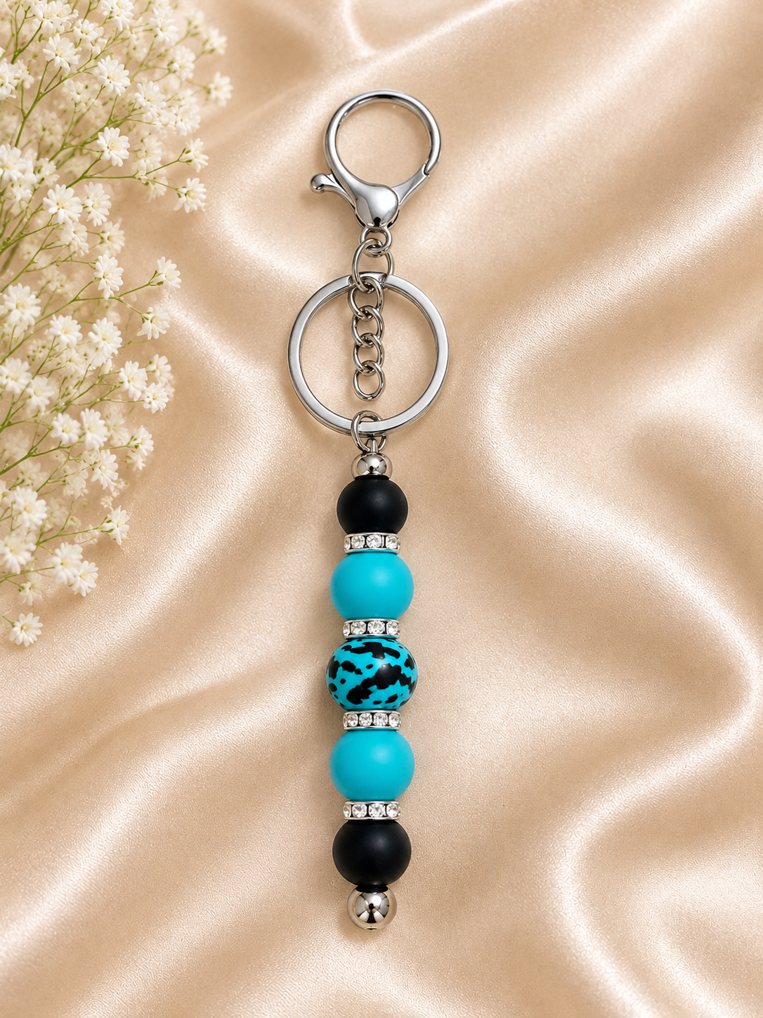 🩵🖤 Turquoise Leopard Beaded Keychain
