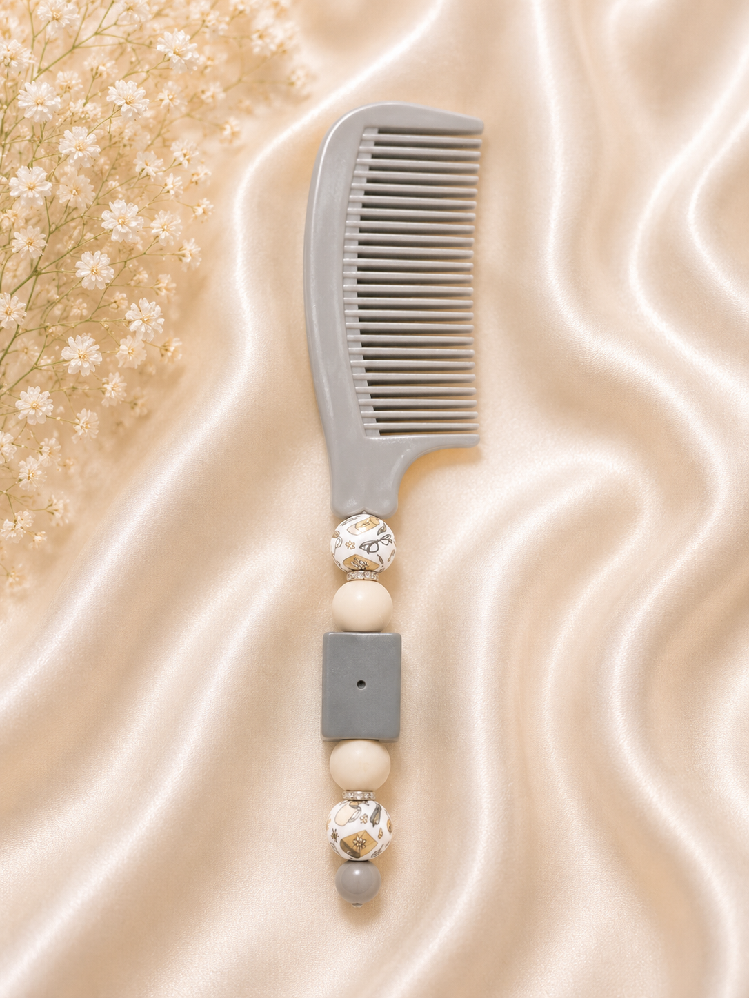 📚 Book Lover Beaded Comb