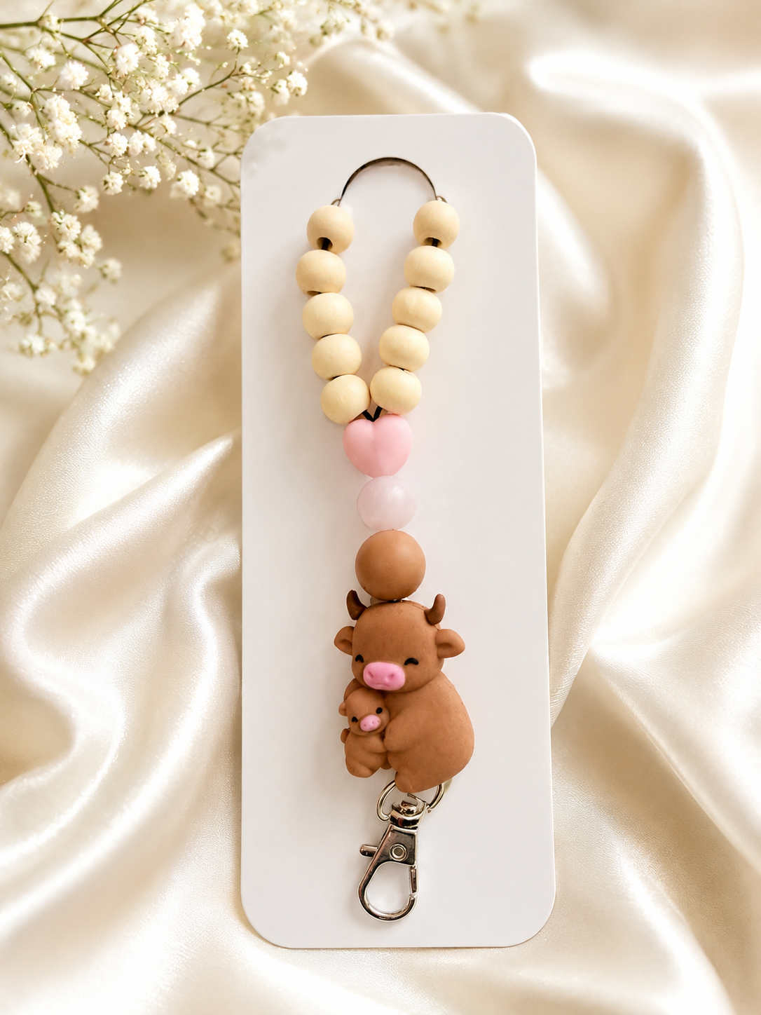 🐮 Mama & Baby Cow Beaded Lanyard